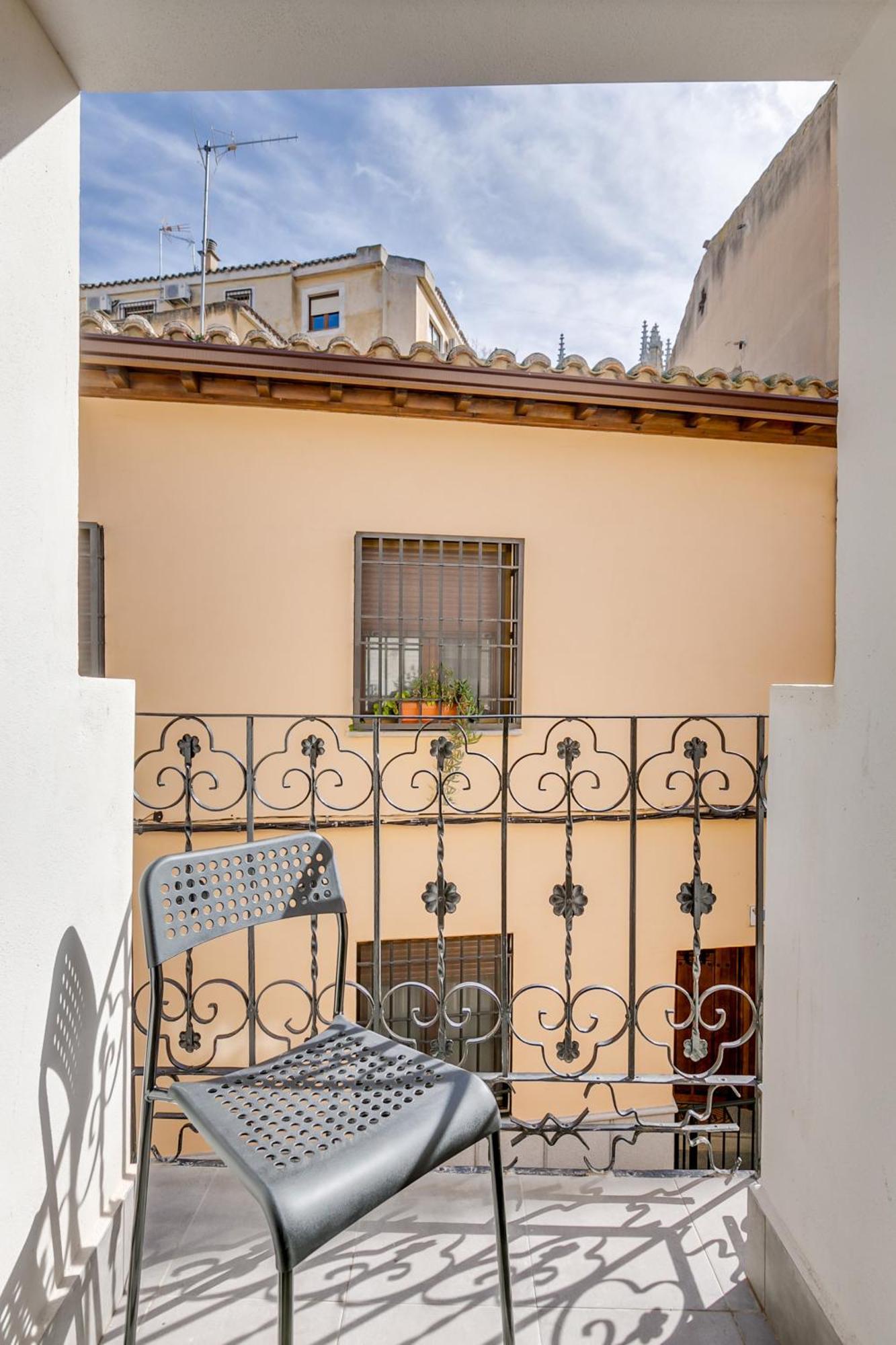 La Casa Del Granado